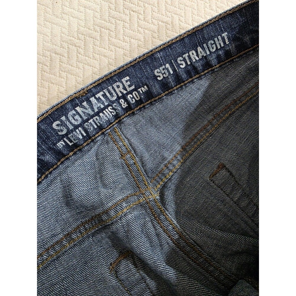 Signature by Levi Strauss Men S51 Straight Leg Jeans Medium Wash Blue W34 L30 - Picture 8 of 12